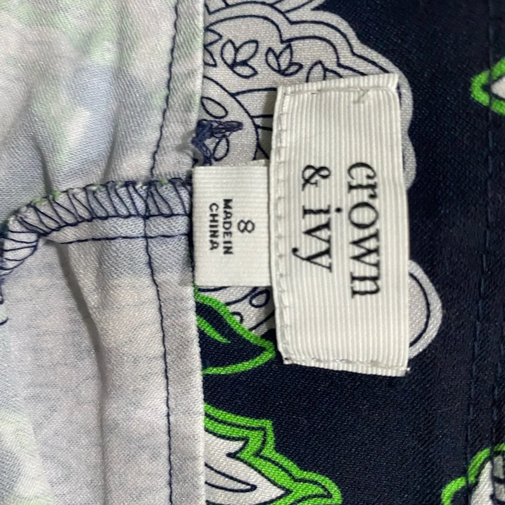 Crown & Ivy Navy & Green Printed Skort Size 8